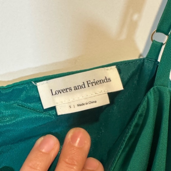 Lovers + Friends Green Mini Dress S Ruched Button Detail Slip Dress
A205 - Picture 4 of 9